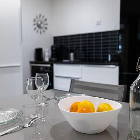 Le Rose Marie Appart - Wifi Clim Vue Ponant - Resid Port Ponant - Cohoteconciergerie Motte