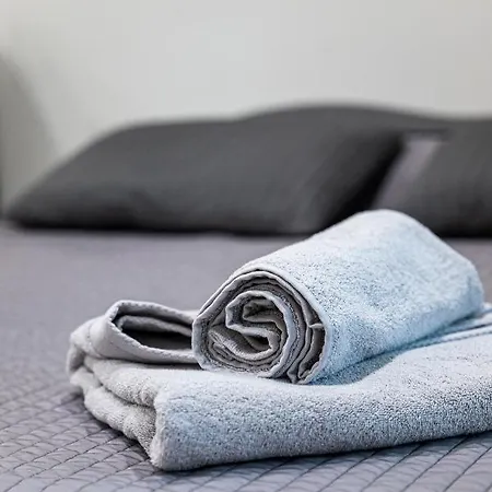 Le Rose Marie Appart - Wifi Clim Vue Ponant - Resid Port Ponant - Cohoteconciergerie Motte *